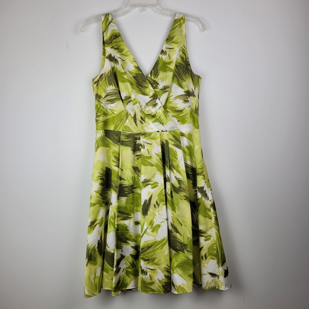 ANN TAYLOR  100% Cotton Green And White Floral Tropical  Dress SIZE 10